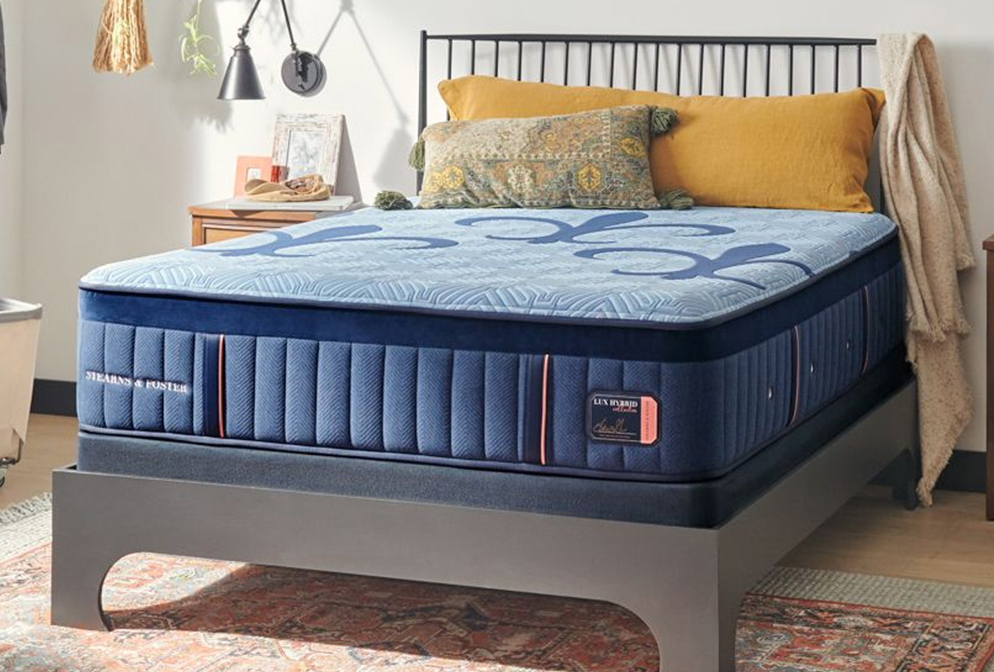 Lux Hybrid Elite mattress